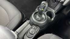 MINI Hatchback 1.5 Cooper Classic 5dr Auto [Nav Pack] Petrol Hatchback